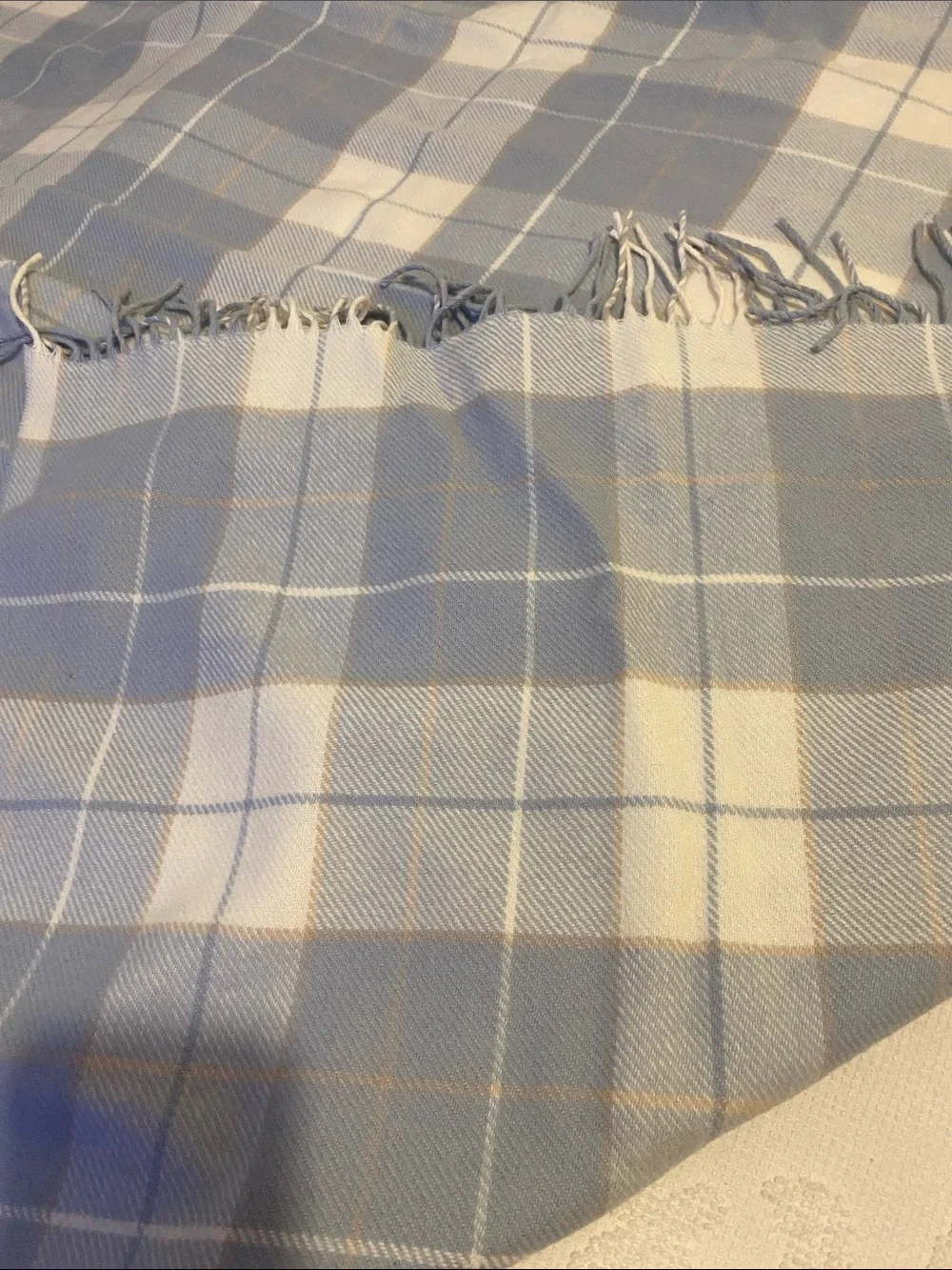 Foxford lambs wool Soft Blue and Cream Plaid Throw Blanket - Classic Cozy Throw